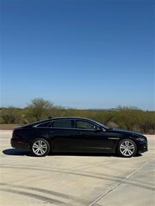 2016 Jaguar XJ Portfolio   - Photo 2 - San Antonio, TX 78244