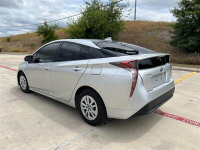 2016 Toyota Prius Two   - Photo 3 - San Antonio, TX 78244