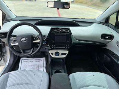 2016 Toyota Prius Two   - Photo 9 - San Antonio, TX 78244