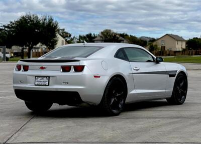 2013 Chevrolet Camaro LT   - Photo 8 - San Antonio, TX 78244