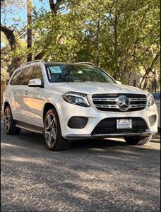 2017 Mercedes-Benz 550 4 Matic  Designo Package - Photo 1 - San Antonio, TX 78244