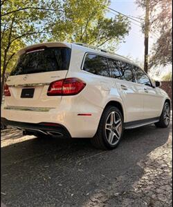 2017 Mercedes-Benz 550 4 Matic  Designo Package - Photo 6 - San Antonio, TX 78244