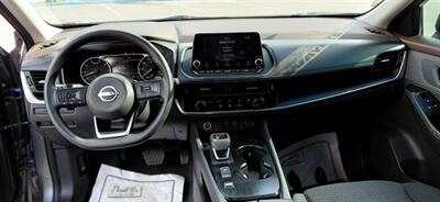 2022 Nissan Rogue S   - Photo 13 - San Antonio, TX 78244