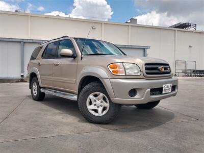 2001 Toyota Sequoia SR5   - Photo 2 - San Antonio, TX 78244