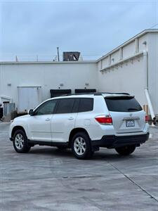 2012 Toyota Highlander   - Photo 8 - San Antonio, TX 78244