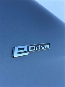 2016 BMW 330e - Photo 7 - San Antonio, TX 78244