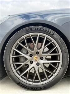 2017 Porsche Panamera 4S - Photo 12 - San Antonio, TX 78244