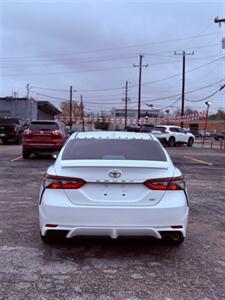 2022 Toyota Camry SE - Photo 6 - San Antonio, TX 78244