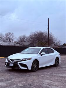 2022 Toyota Camry SE - Photo 3 - San Antonio, TX 78244