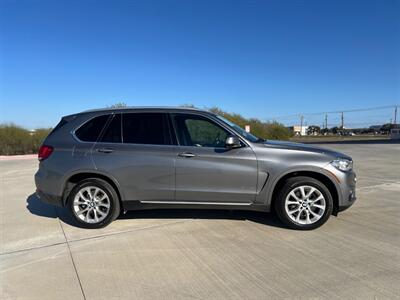 2018 BMW X5 sDrive35i   - Photo 2 - San Antonio, TX 78244
