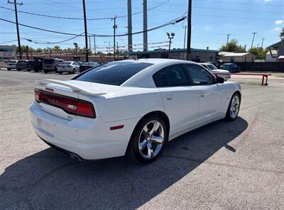2012 Dodge Charger R/T   - Photo 7 - San Antonio, TX 78244