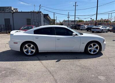 2012 Dodge Charger R/T   - Photo 8 - San Antonio, TX 78244