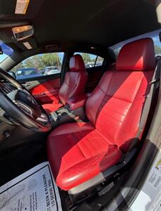 2012 Dodge Charger R/T   - Photo 10 - San Antonio, TX 78244