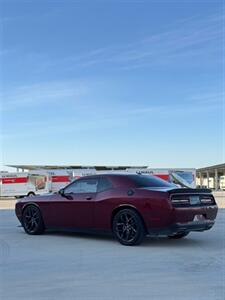 2022 Dodge Challenger R/T   - Photo 4 - San Antonio, TX 78244