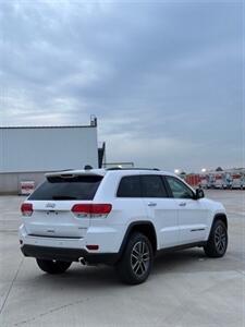 2019 Jeep Grand Cherokee Limited   - Photo 4 - San Antonio, TX 78244