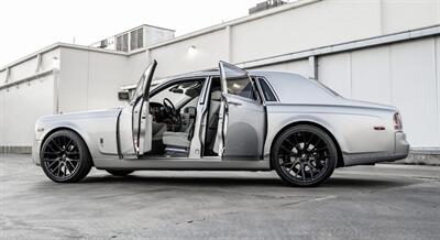 2005 Rolls-Royce Phantom - Photo 2 - San Antonio, TX 78244
