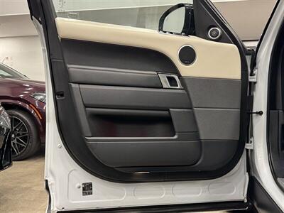 2019 Land Rover Range Rover Sport HSE Dynamic - Photo 13 - Gladstone, OR 97027