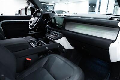 2023 Land Rover Defender SE   - Photo 27 - Gladstone, OR 97027