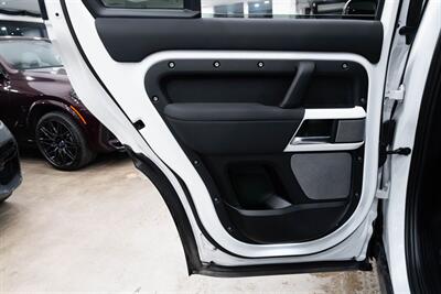 2023 Land Rover Defender SE   - Photo 20 - Gladstone, OR 97027