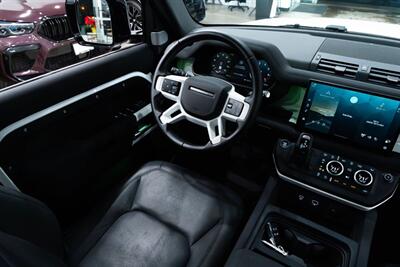 2023 Land Rover Defender SE   - Photo 10 - Gladstone, OR 97027