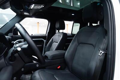 2023 Land Rover Defender SE   - Photo 18 - Gladstone, OR 97027