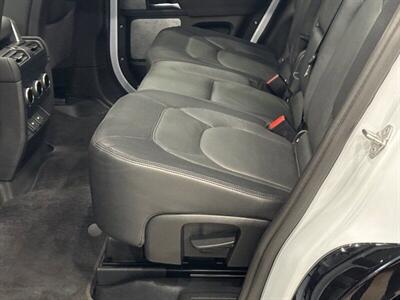 2023 Land Rover Defender X-Dynamic SE   - Photo 15 - Gladstone, OR 97027