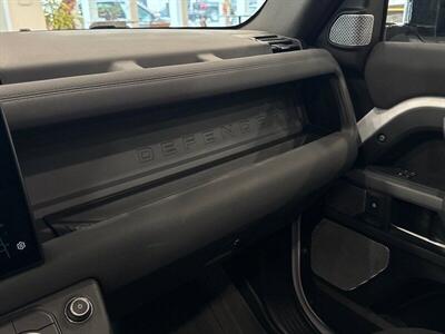 2023 Land Rover Defender X-Dynamic SE   - Photo 36 - Gladstone, OR 97027