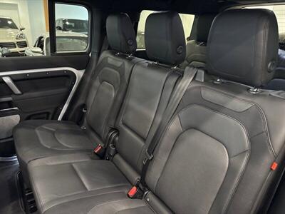 2023 Land Rover Defender X-Dynamic SE   - Photo 25 - Gladstone, OR 97027