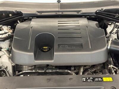 2023 Land Rover Defender X-Dynamic SE   - Photo 44 - Gladstone, OR 97027