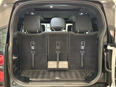 2023 Land Rover Defender X-Dynamic SE   - Photo 41 - Gladstone, OR 97027