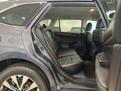 2015 Subaru Outback 2.5i Limited   - Photo 12 - Gladstone, OR 97027