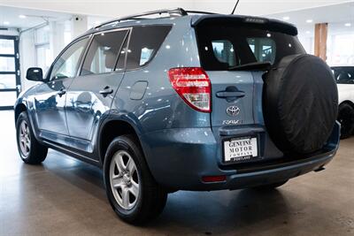 2011 Toyota RAV4 Base Cruise Control Flat Folding Rear Seats - Photo 6 - Gladstone, OR 97027