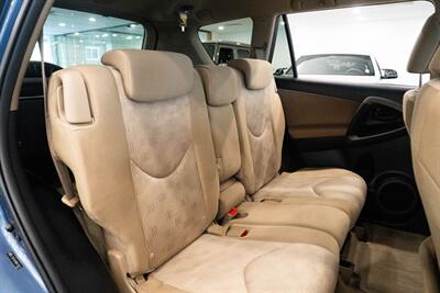 2011 Toyota RAV4 Base Cruise Control Flat Folding Rear Seats   - Photo 23 - Gladstone, OR 97027