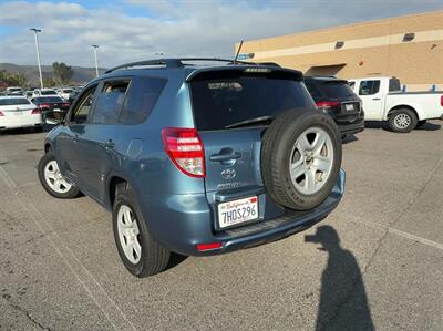 2011 Toyota RAV4   - Photo 5 - Gladstone, OR 97027