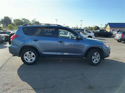 2011 Toyota RAV4   - Photo 8 - Gladstone, OR 97027