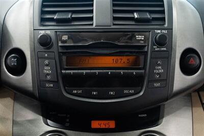 2011 Toyota RAV4 Base Cruise Control Flat Folding Rear Seats   - Photo 14 - Gladstone, OR 97027