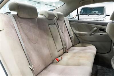 2011 Toyota Camry LE   - Photo 20 - Gladstone, OR 97027