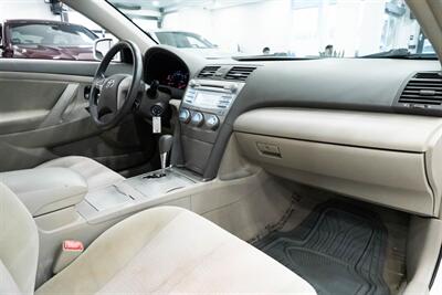 2011 Toyota Camry LE   - Photo 23 - Gladstone, OR 97027