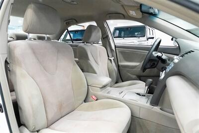 2011 Toyota Camry LE   - Photo 22 - Gladstone, OR 97027