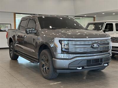2024 Ford F-150 Lightning Lariat   - Photo 3 - Gladstone, OR 97027