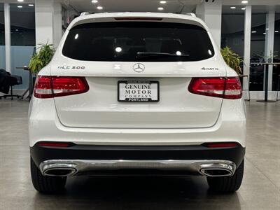 2018 Mercedes-Benz GLC 300 4MATIC   - Photo 4 - Gladstone, OR 97027