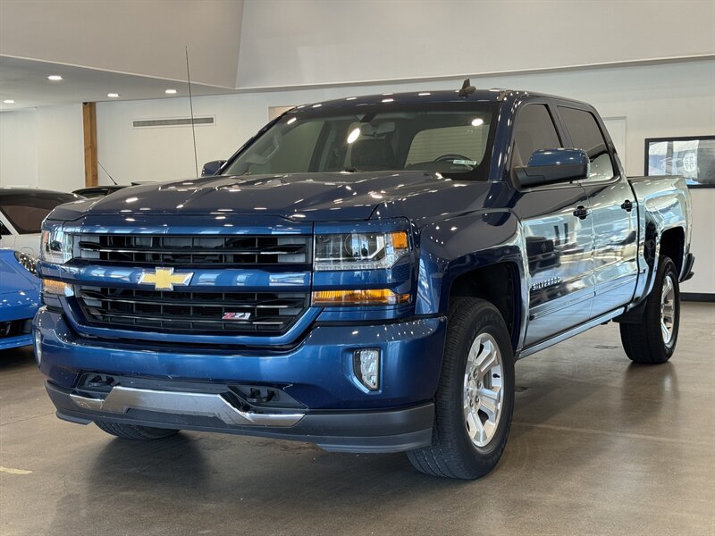 2016 Chevrolet Silverado 1500 LT Z71 - Photo 1 - Gladstone, OR 97027