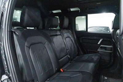 2022 Land Rover Defender X-Dynamic SE   - Photo 24 - Gladstone, OR 97027