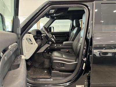 2022 Land Rover Defender 110 X-Dynamic SE   - Photo 7 - Gladstone, OR 97027