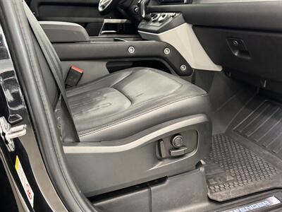 2022 Land Rover Defender 110 X-Dynamic SE   - Photo 18 - Gladstone, OR 97027