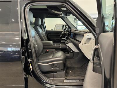 2022 Land Rover Defender 110 X-Dynamic SE   - Photo 9 - Gladstone, OR 97027