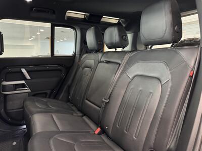 2022 Land Rover Defender 110 X-Dynamic SE   - Photo 25 - Gladstone, OR 97027