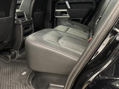 2022 Land Rover Defender 110 X-Dynamic SE   - Photo 19 - Gladstone, OR 97027