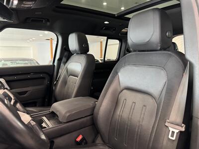 2022 Land Rover Defender 110 X-Dynamic SE   - Photo 14 - Gladstone, OR 97027