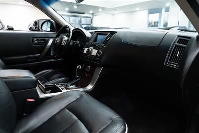 2006 INFINITI FX45   - Photo 9 - Gladstone, OR 97027